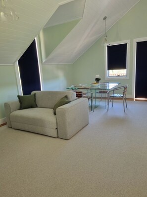 Living area - Quiet rural getaway (Sodwalls)