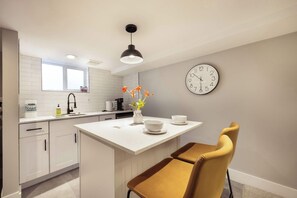 Fridge, microwave, dishwasher, coffee/tea maker - Renton DT 1BR Suite • WS 95| Near Landing &Sea-Tac (Renton)