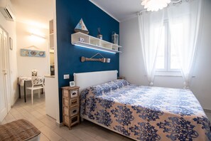 Iron/ironing board - Cosmopoli La Vela - Studio in Portoferraio (Portoferraio)