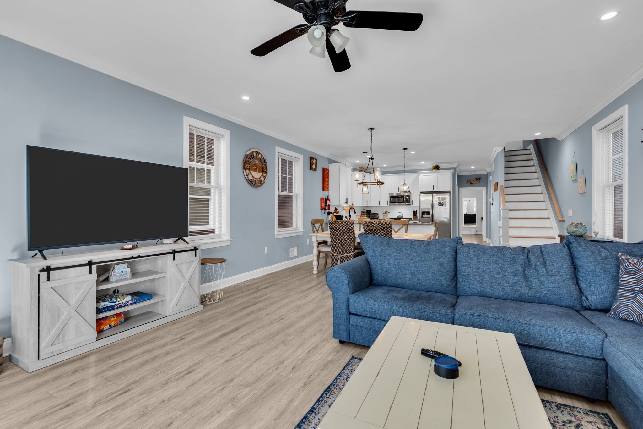 Fernseher, Videospiele, Bücher