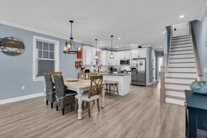 Dining - HighSpeed WiFi & Game Room with Rooftop Deck and Coffee (Seaside Heights)
