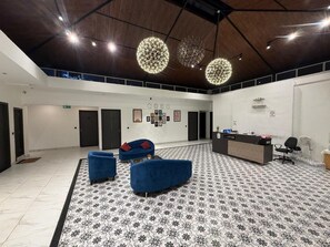 Sala de estar en el lobby