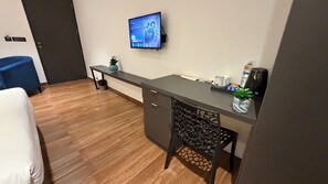 Deluxe Room, City View - Hotel Kingdom Suites (Bengaluru)