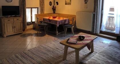 Ferienwohnung -4 Personen, 65qm, 2 Schlafzimmer, Balkon
