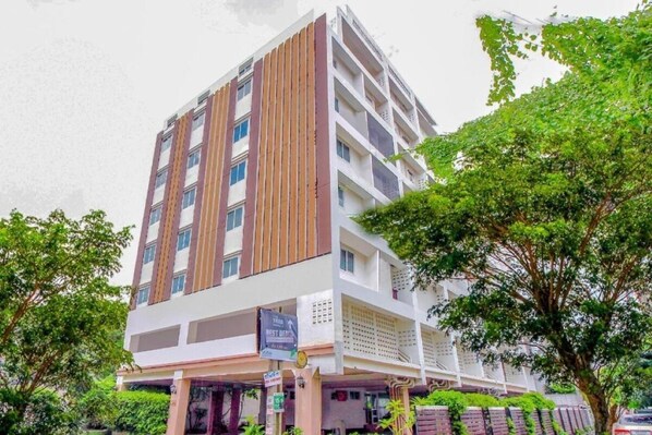 Exterior - Grandview Ladprao Hotel (Bangkok)