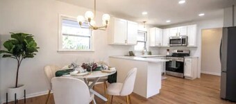 The Brick Houuuse! 3 Bedroom and 2 Bath Home