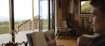 Sunsets, outdoor bath, mountain views, fire pit