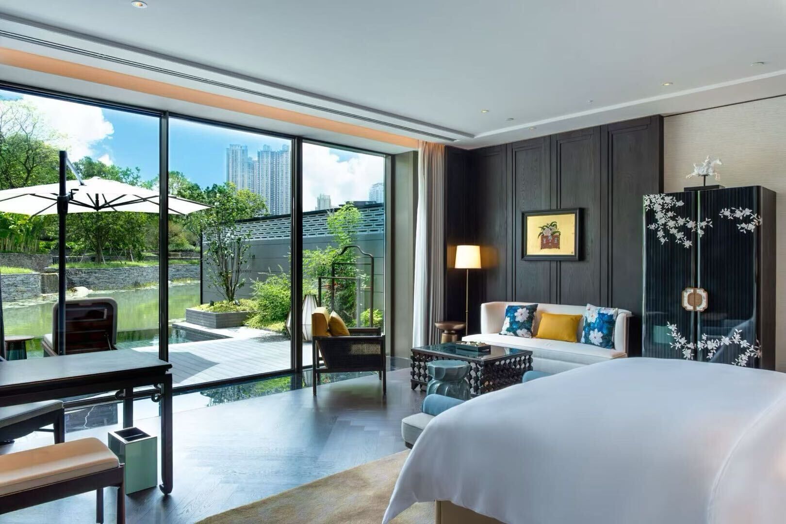 Vila Mewah, 1 Tempat Tidur King, pemandangan danau, tepi danau | Teras/patio