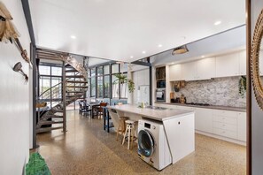 Interior - Hidden Zen - A South Freo Retreat (South Fremantle)