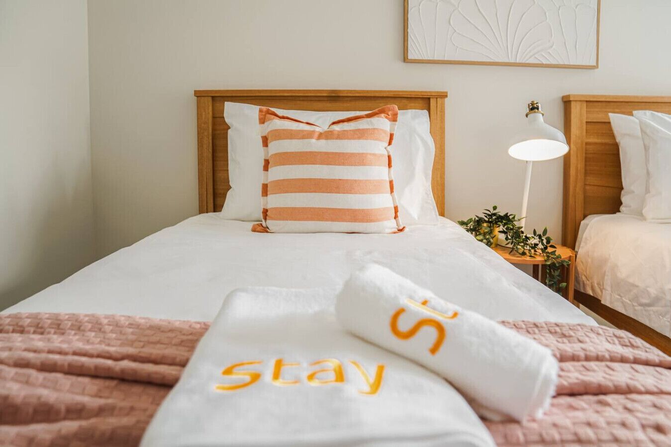 Iron/ironing board, travel cot, WiFi, bed sheets