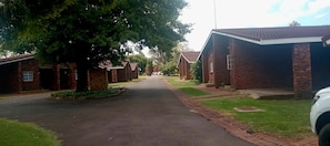 Exterior - Majuba Lodge By Leba Lane (Newcastle)