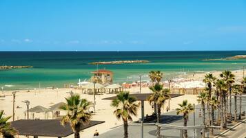 Appartement, vue partielle sur la mer | Vue sur la plage/lâocĂ©an