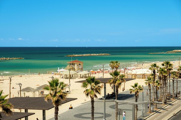 Appartement, vue partielle sur la mer | Vue sur la plage/l’océan