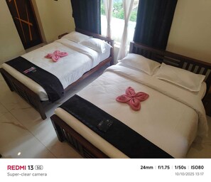 Desk, free WiFi - BKP Jungle Resorts (Yercaud)