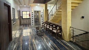 星評価なしの画像、3 / 50、ボタン