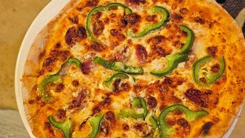 Daily continental breakfast (USD 4 per person)