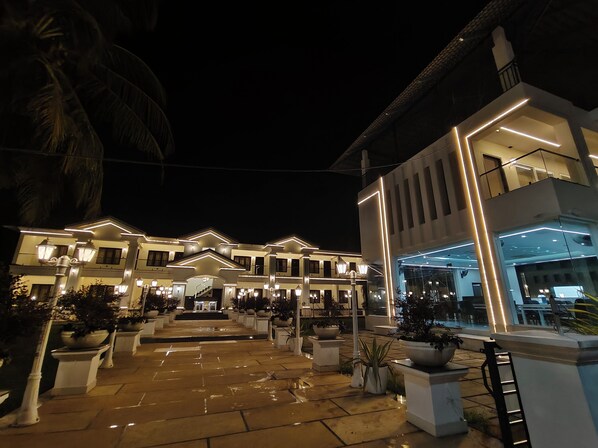 Front of property - Royal Garden Beach Resort (Mangaluru)