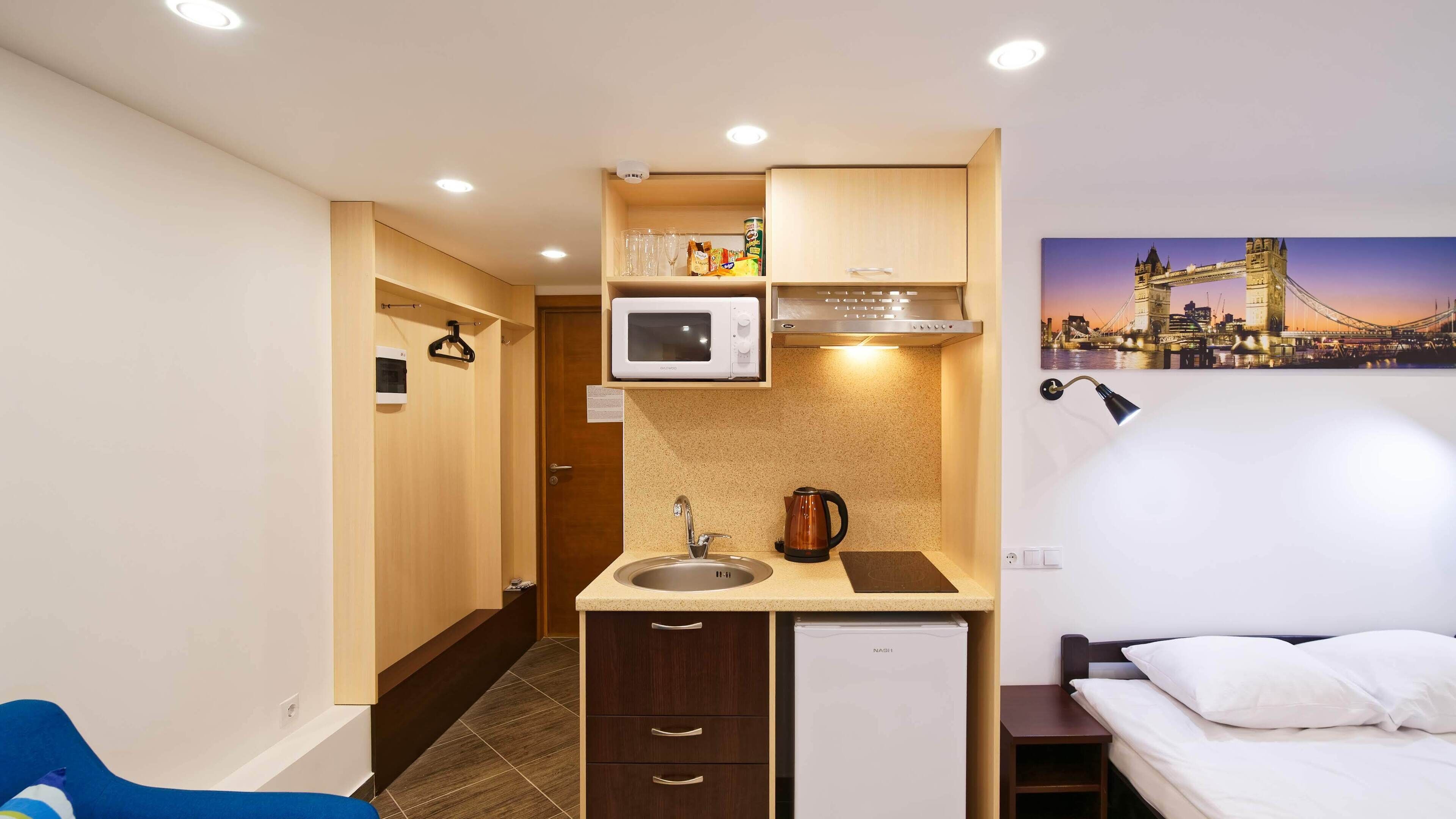 Escrivaninha, Wi-Fi de cortesia, roupa de cama