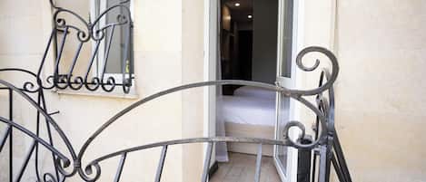 In-room safe, desk, laptop workspace, iron/ironing board