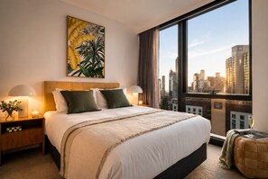 1 bedroom, desk, iron/ironing board, free WiFi - The Queensbridge Northlight Residence. Heated Pool, Workspace, Sauna, Steam, Gym (Melbourne)