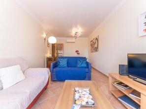 Apartment | 2 bedrooms - Casa da Gina Apartamento T2 com BBQ (Tavira)