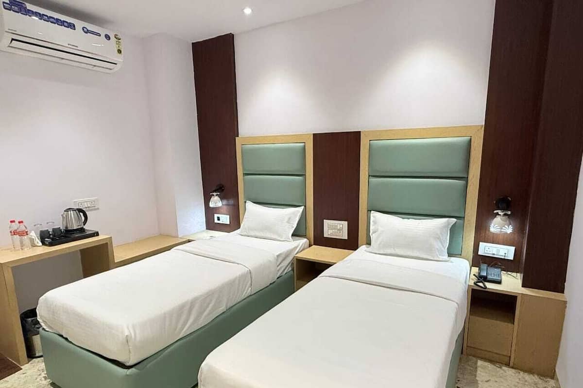 Deluxe-Zimmer | Schreibtisch, laptopgeeigneter Arbeitsplatz, kostenloses WLAN