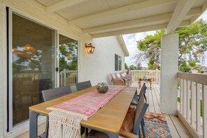 Outdoor dining - 2 Mi to Dtwn: Gorgeous Gilbert Gem w/ Private Yard (Gilbert)