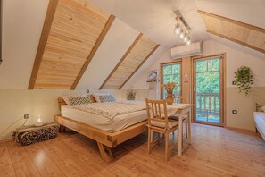 Studio familial (Vila Trate Škedenj 1) | Système d’insonorisation, accès au Wi-Fi (inclus), literie fournie