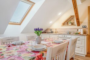 패밀리 아파트, 침실 여러 개 (Vila Trate Apartment Trate) | 다이닝