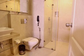 Shower, towels, soap, shampoo