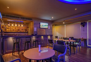 Bar (en el alojamiento)