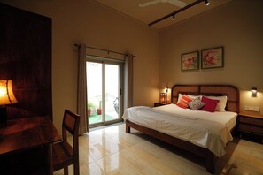 مكتب وواي فاي مجانًا