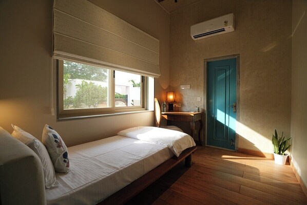 مكتب وواي فاي مجانًا