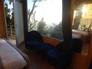 Room - Shiku Glamping Stays (Dhanaulti)
