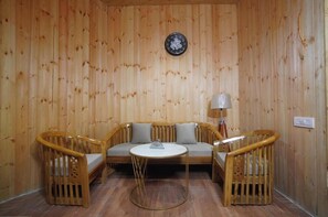 Living area - Shiku Glamping Stays (Dhanaulti)