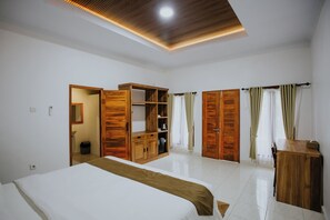 Deluxe Cottage, Beach View | Desk, laptop workspace, free WiFi - Nuansa Penida Cottage (Penida Island)