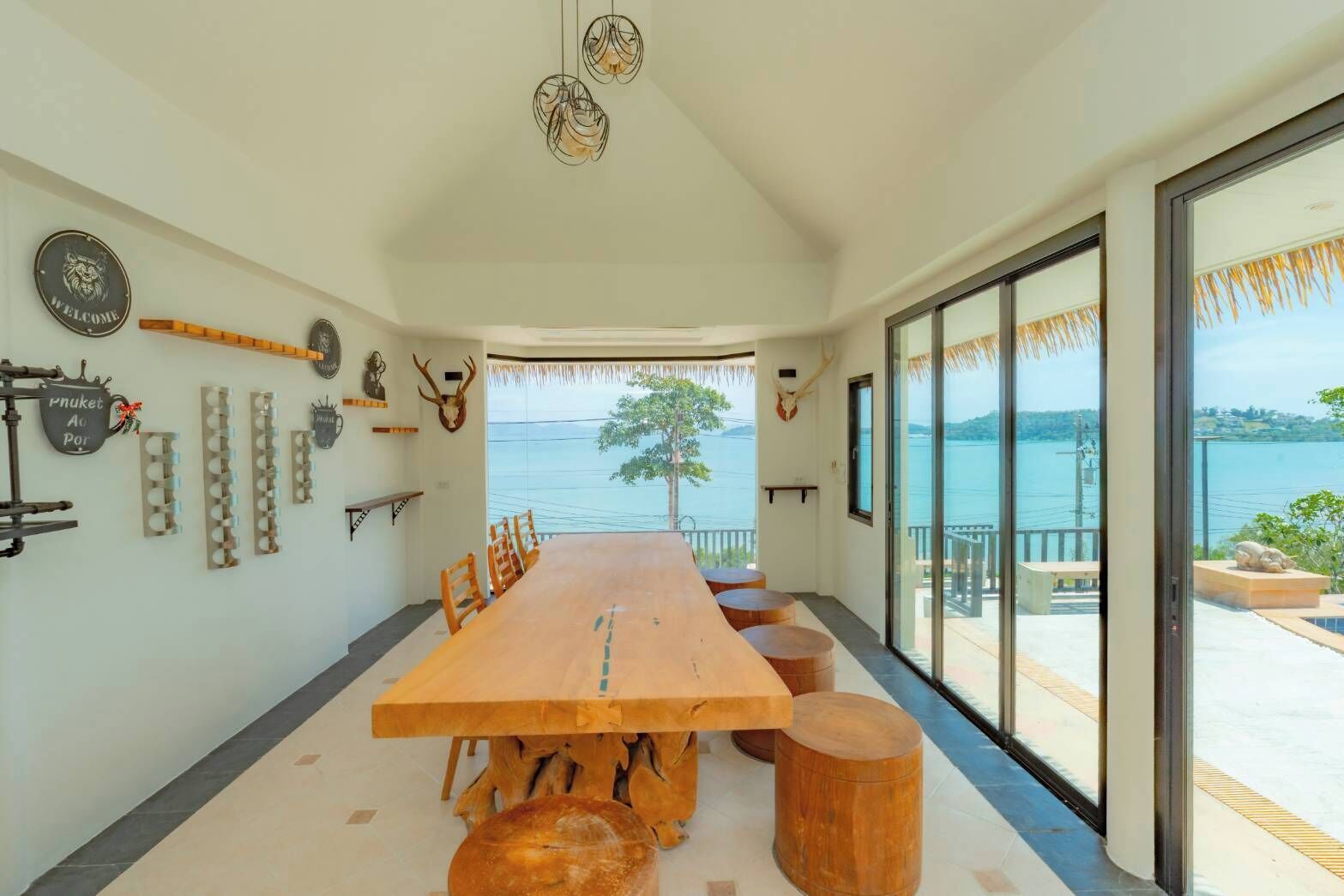 Villa (701) | Rollaway beds, free WiFi, bed sheets