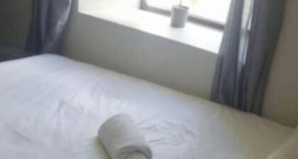 Spacious 4-bedroom House in Lovely Wexford With Wifi