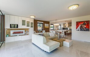 Smart TV - Cozy apartment in Pula (Pula)