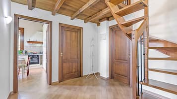 Family Apartment, 2 Bedrooms, Microwave, Mountainside (Great View Dependance Pool & Relax) | Interior