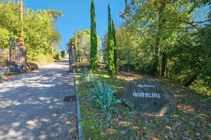 Family Apartment, Multiple Bedrooms, 2 Bathrooms (Great Panoramic View Pino Pool&Relax) | Exterior - Amazing View Laporecchio Hills (Lamporecchio)