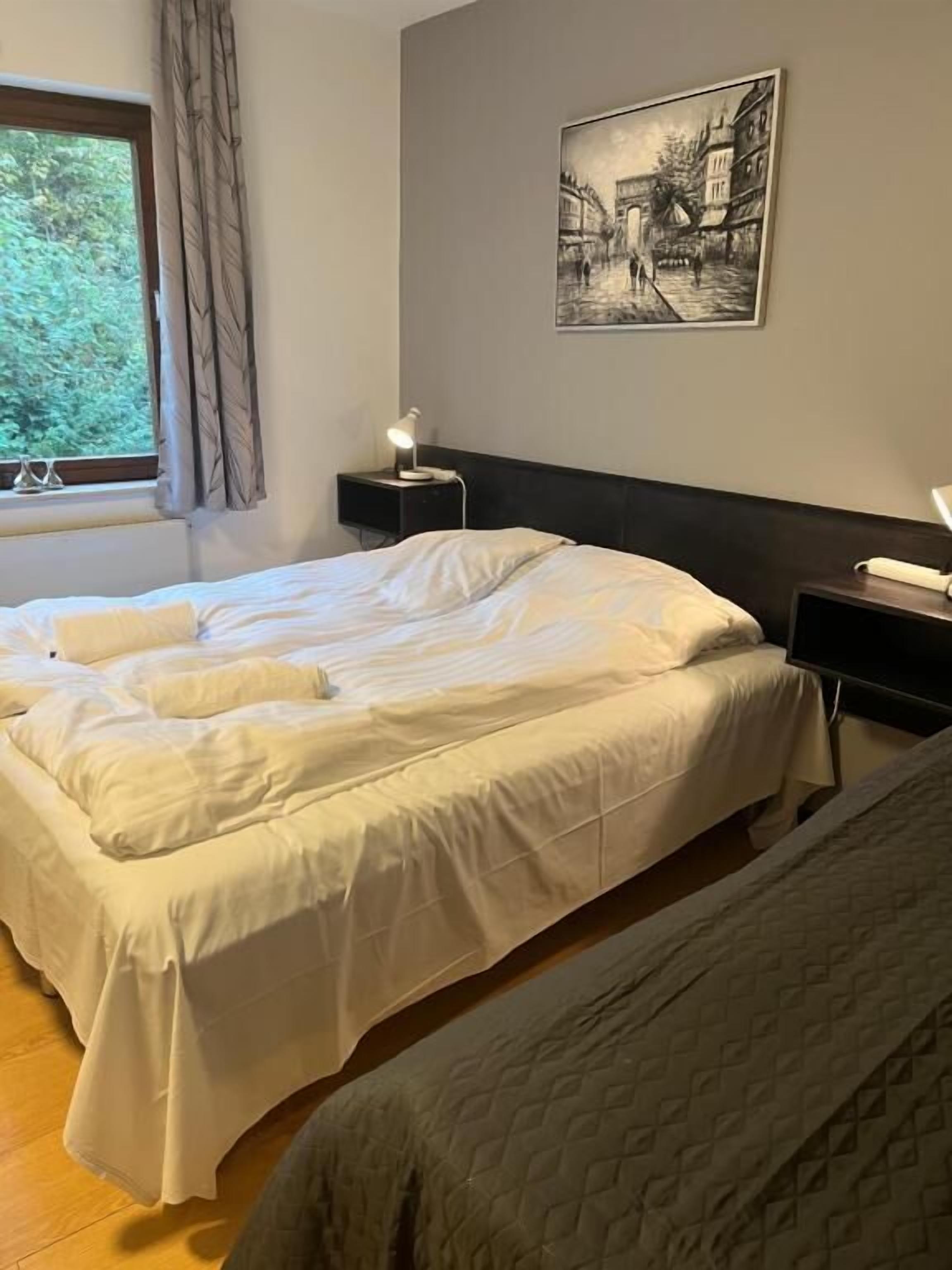 Bügeleisen/Bügelbrett, kostenloses WLAN