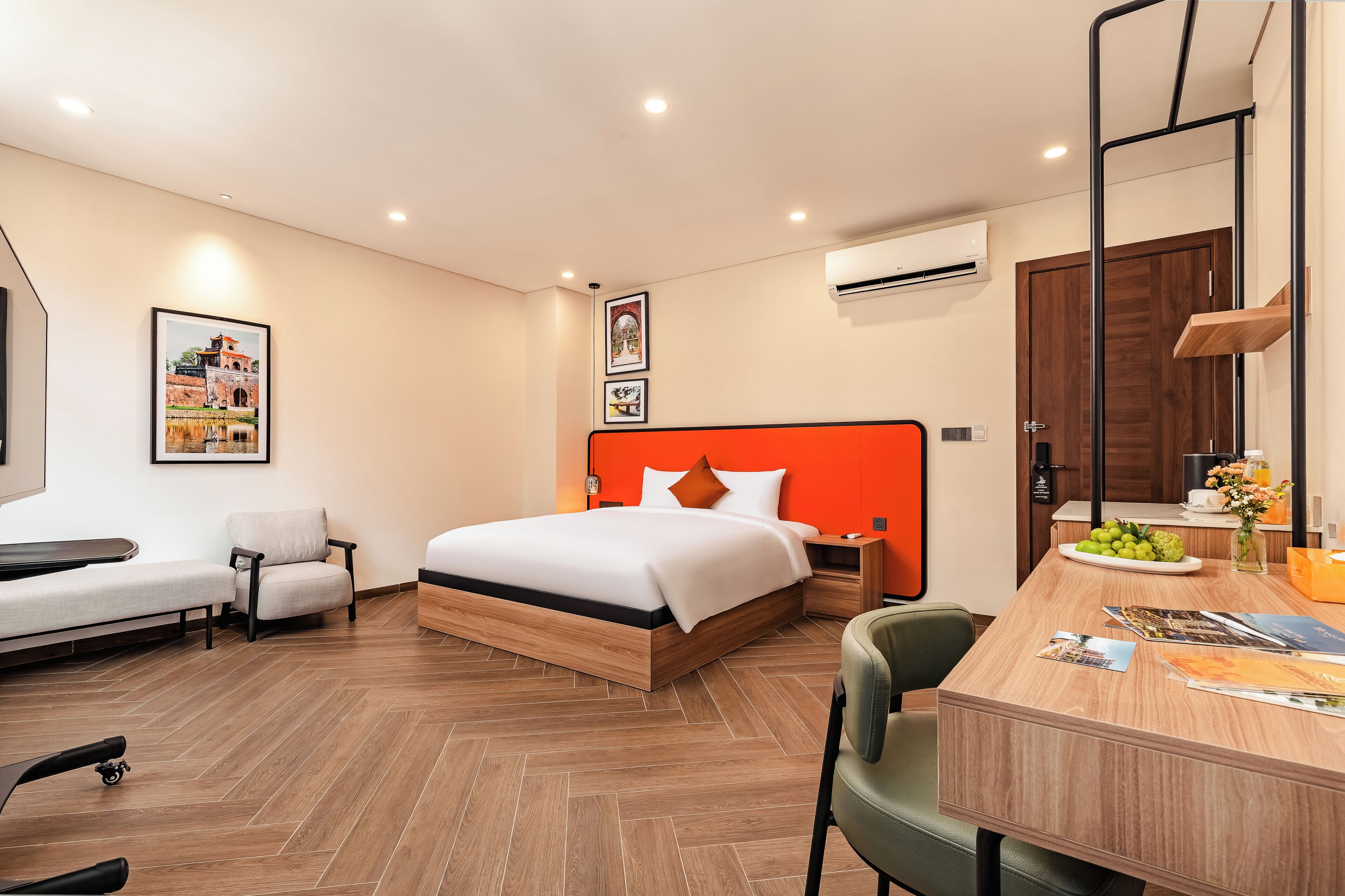 遮光窗帘、隔音、熨斗/熨板、免费 WiFi