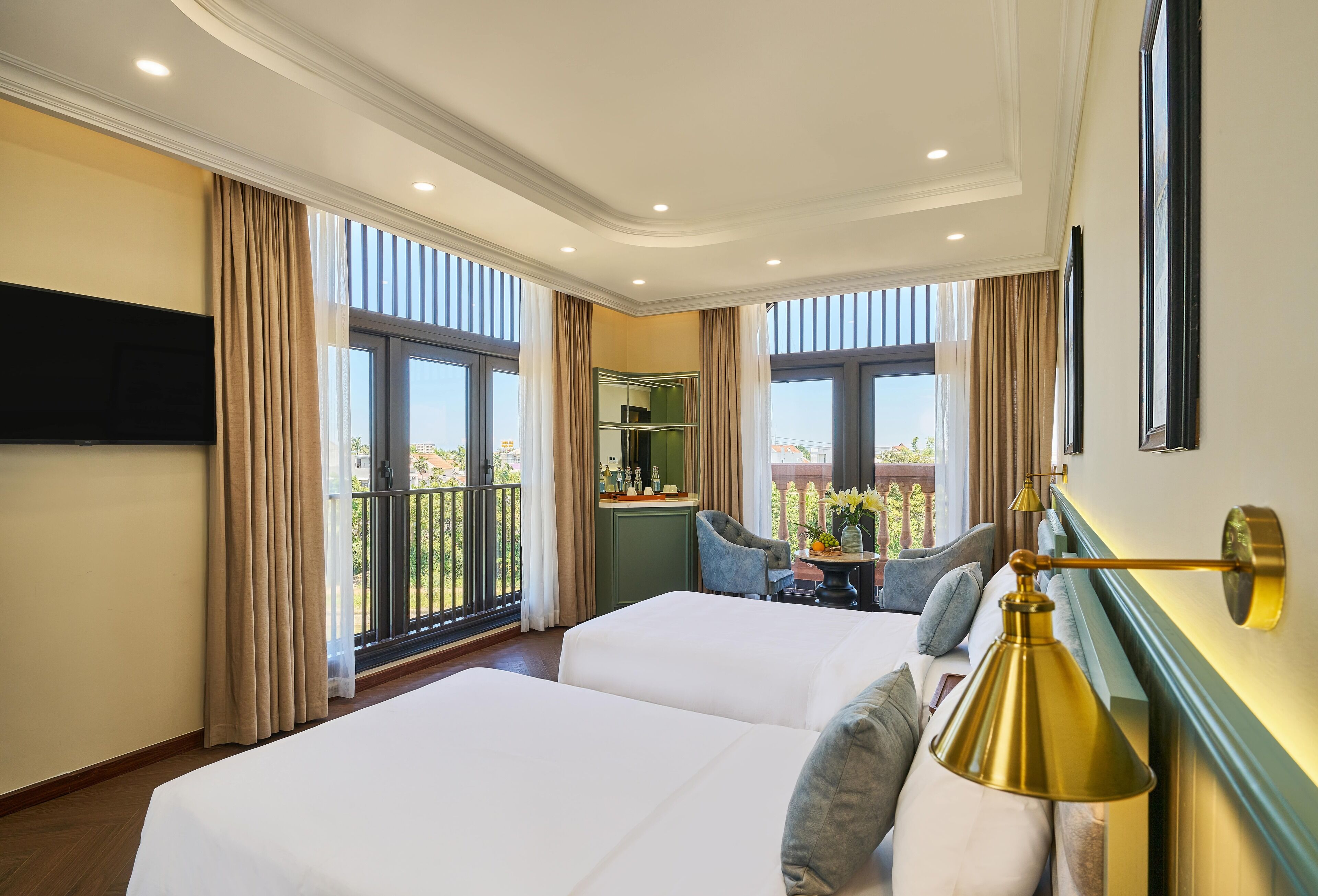 Deluxe Double or Twin Room, Balcony | Blackout curtains, soundproofing, iron/ironing board, free WiFi