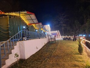 واجهة المنشأة