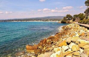 Fishing - Awesome home in Six-Fours-les-Plages (Six-Fours-les-Plages)