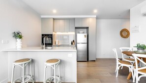 Fridge, microwave, oven, dishwasher - Blue Oasis Preston Rooftop Pool Escape (Preston)