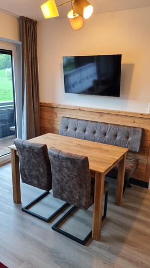 Dining - Apartment 40 sqm with balcony (Schleching)