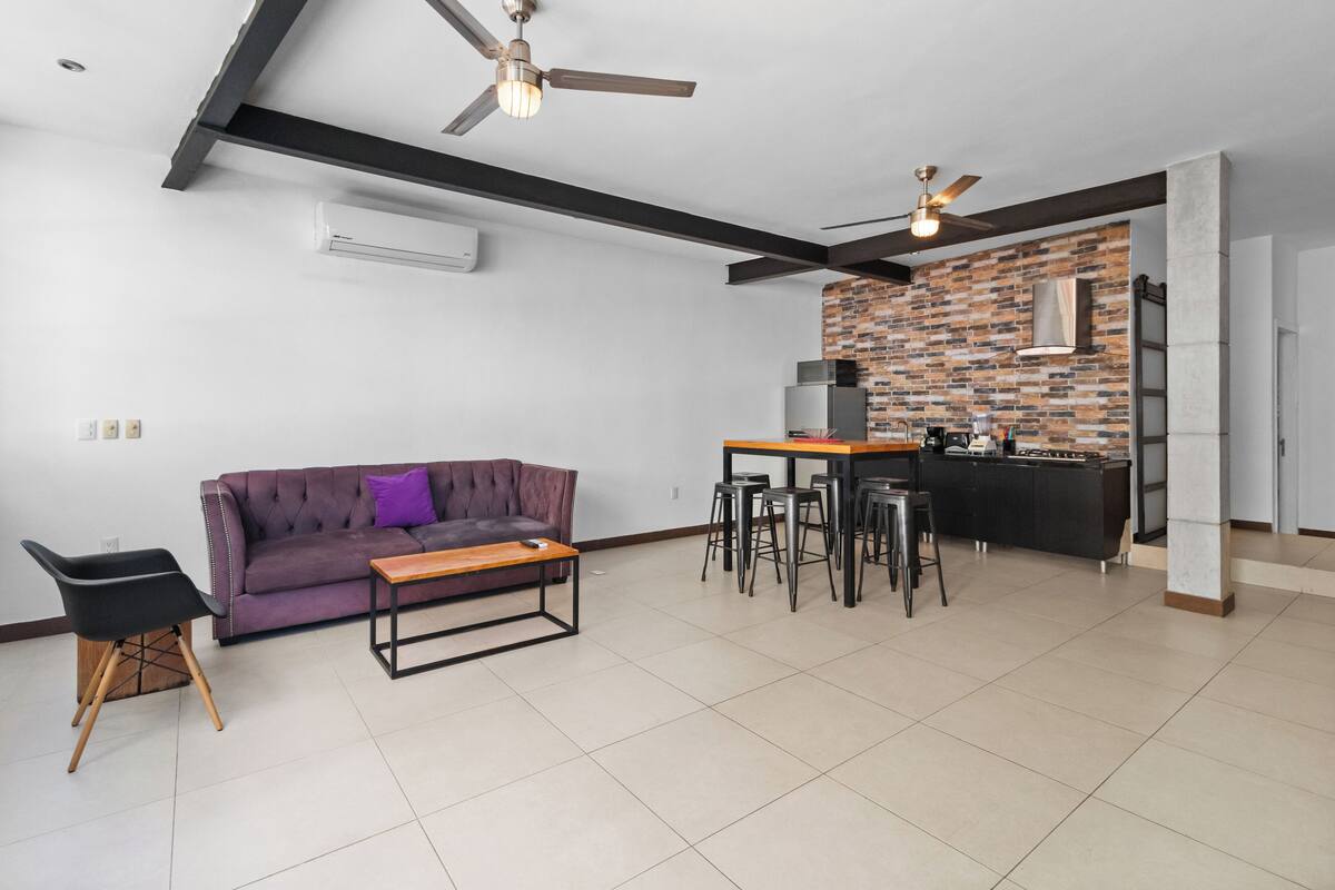 Signature Apartment | Living area