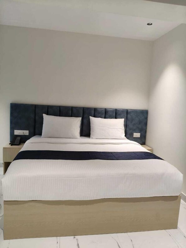 ห้องลักซ์ชัวรี่, เตียงคิงไซส์ 1 เตียง, ปลอดบุหรี่ | Wi-Fi ฟรี